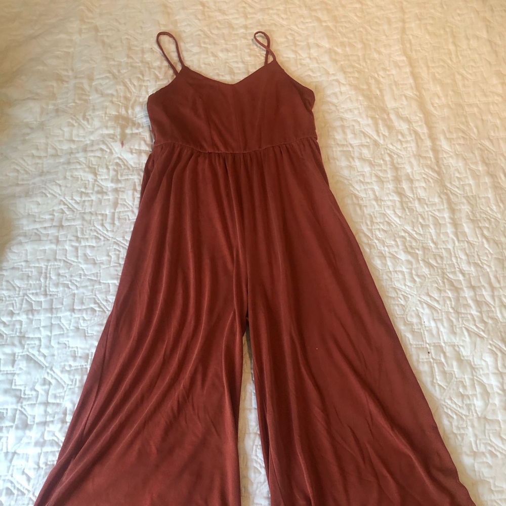 NWOT burnt orange jumpsuit cropped mudd small